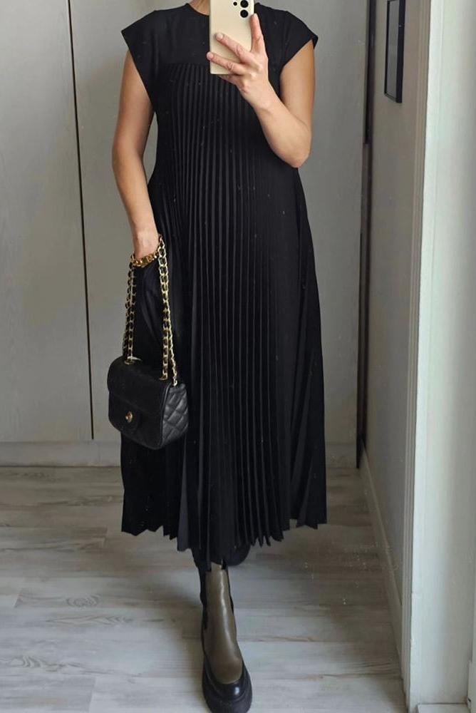 Sorrel - Elegant Spliced Pleated Maxi Dress