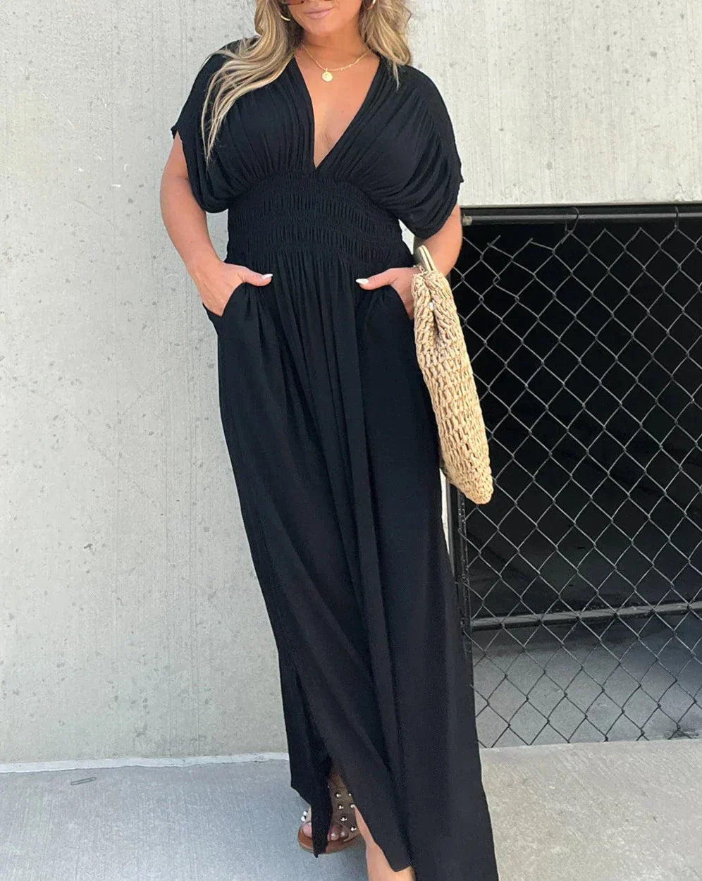 Barbara - Elegant Maxi Dress