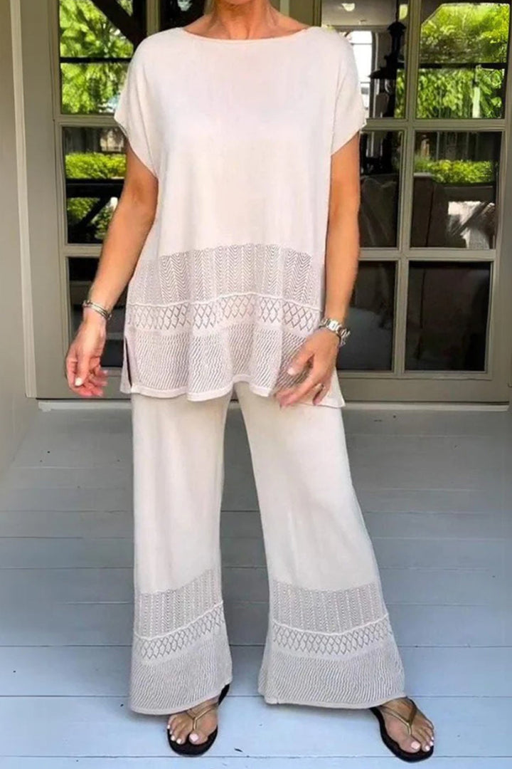 Elodie - Classic Comfort Ensemble