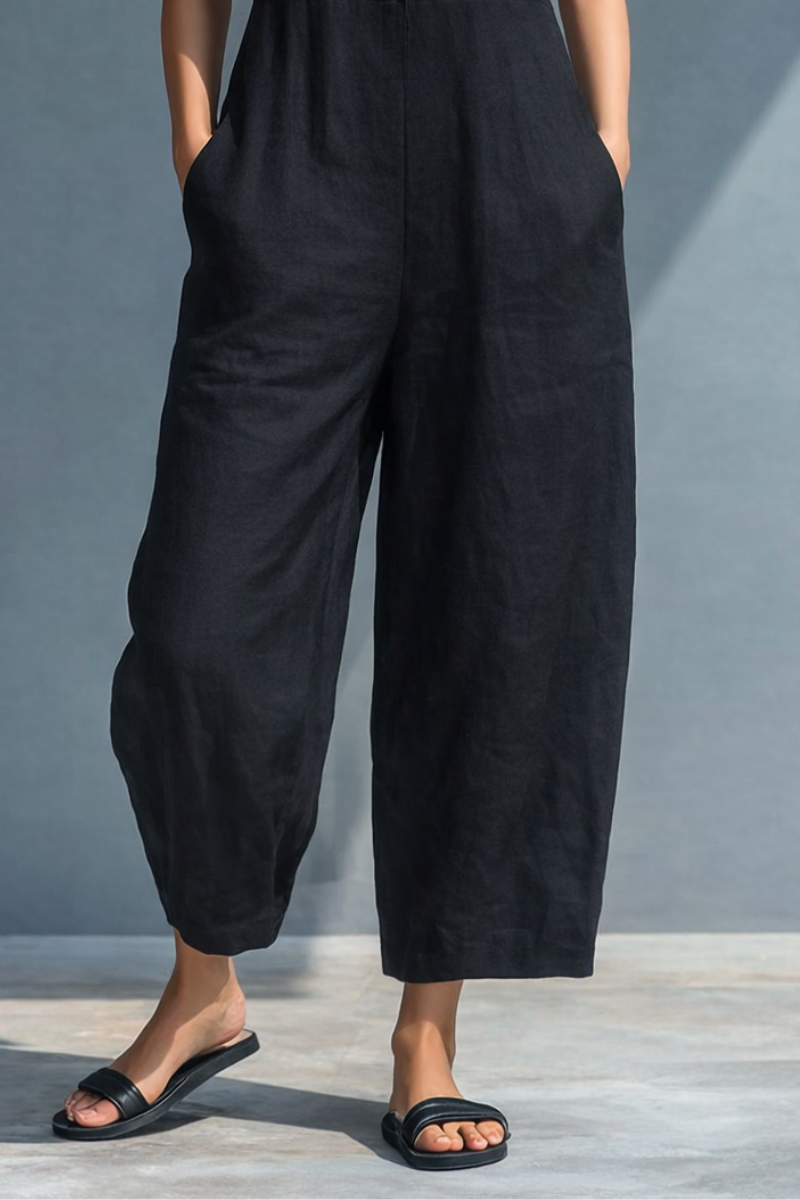Lotte™ Sleeveless Minimalist Jumpsuit