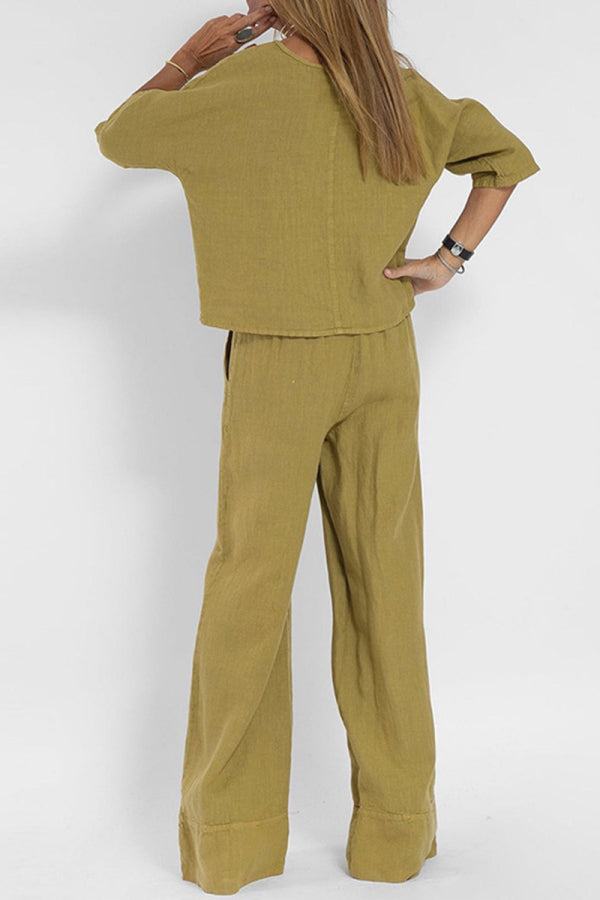 Bea - Relaxed Breezy Ensemble