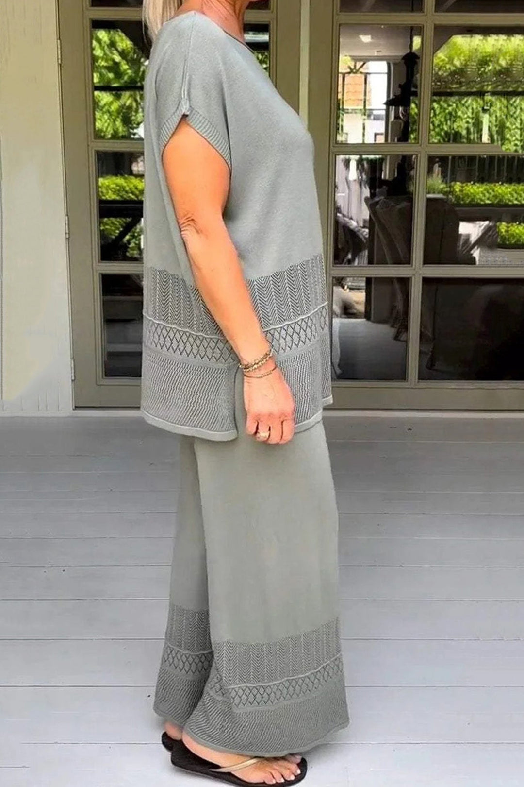 Elodie - Classic Comfort Ensemble