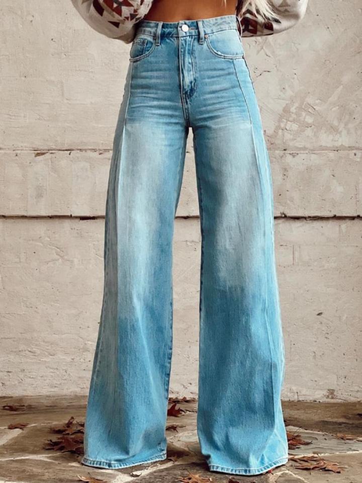 Dorotea - Classic and Chic Trousers