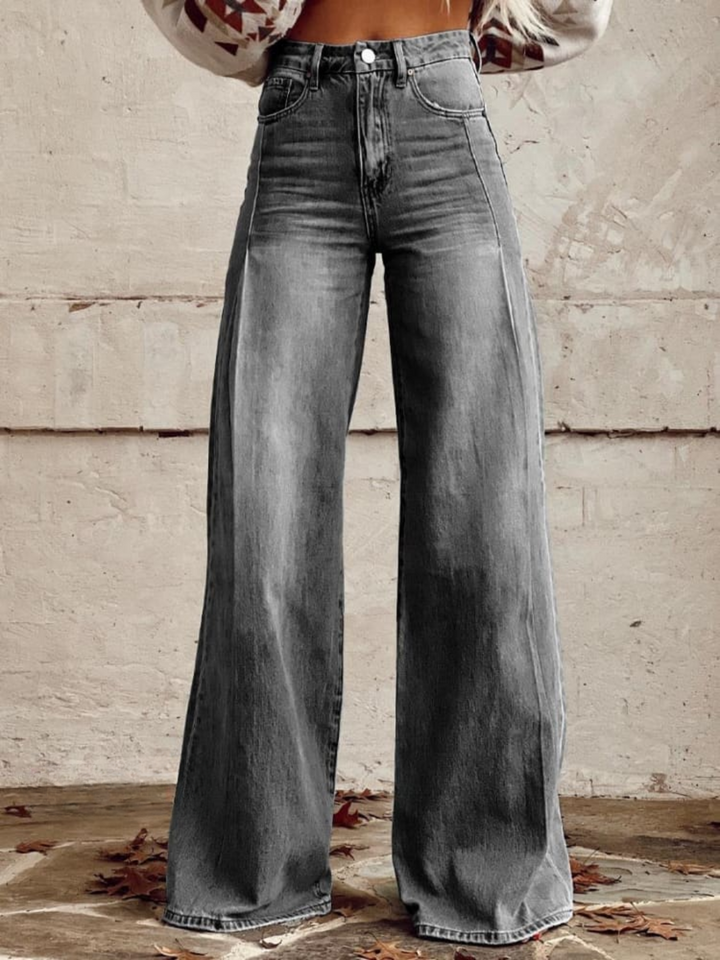 Dorotea - Classic and Chic Trousers