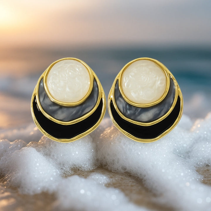 Queen - Elegance by the Tides Earrings