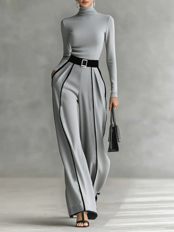 Vera™ || Sophisticated Set with Contrasting Accents