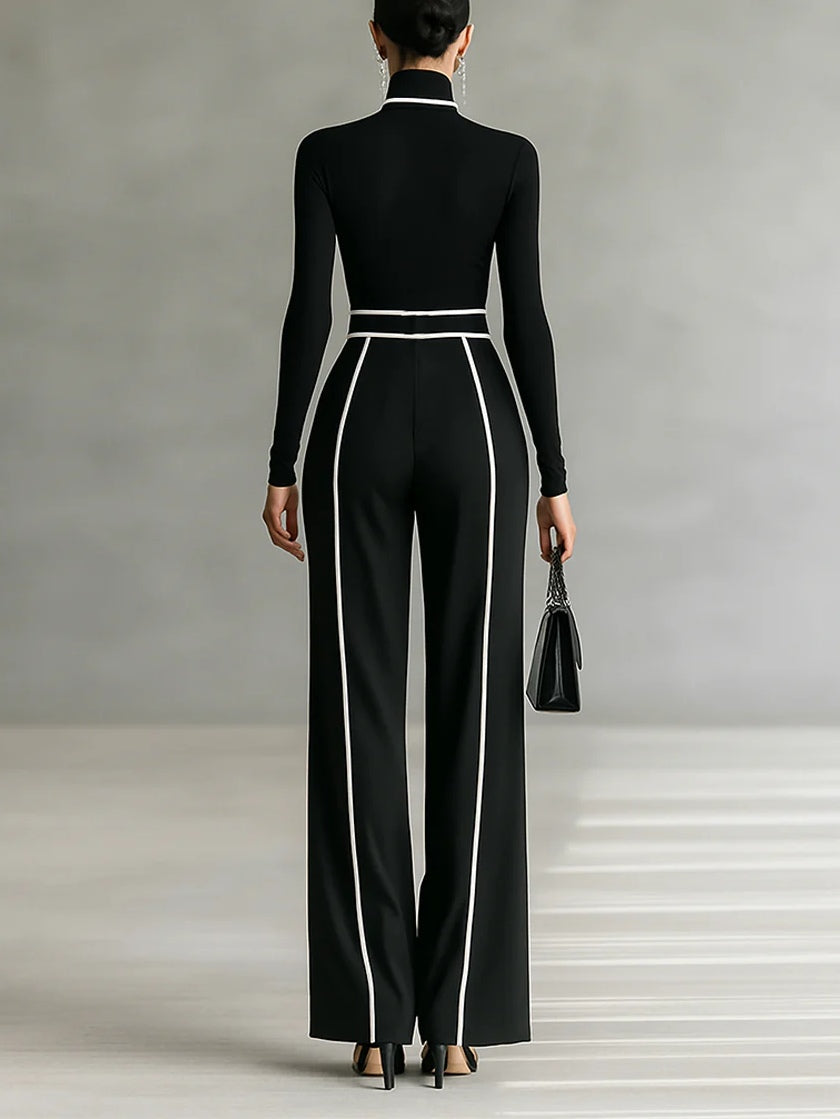 Vera™ || Sophisticated Set with Contrasting Accents