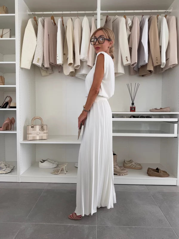 Marian - Chic Pleated Ensemble
